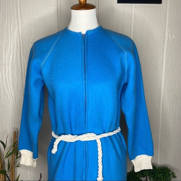 Vintage Retro 1970’s Blue Bunny Sleeper Onsie (M) - Picture 3 of 5